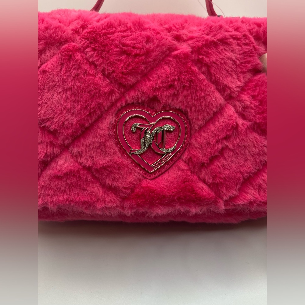 NWT Juicy Couture Women’s Faux Fur Pink Flash Lets Get Cozy Crossbody Bag OS - Picture 7 of 15